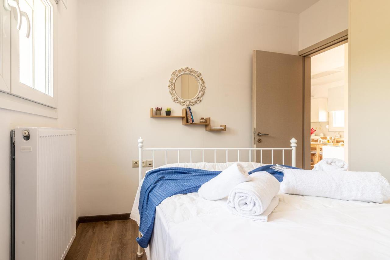 Sophia'S Comfortable Home With A Private Backyard Gazi Екстер'єр фото