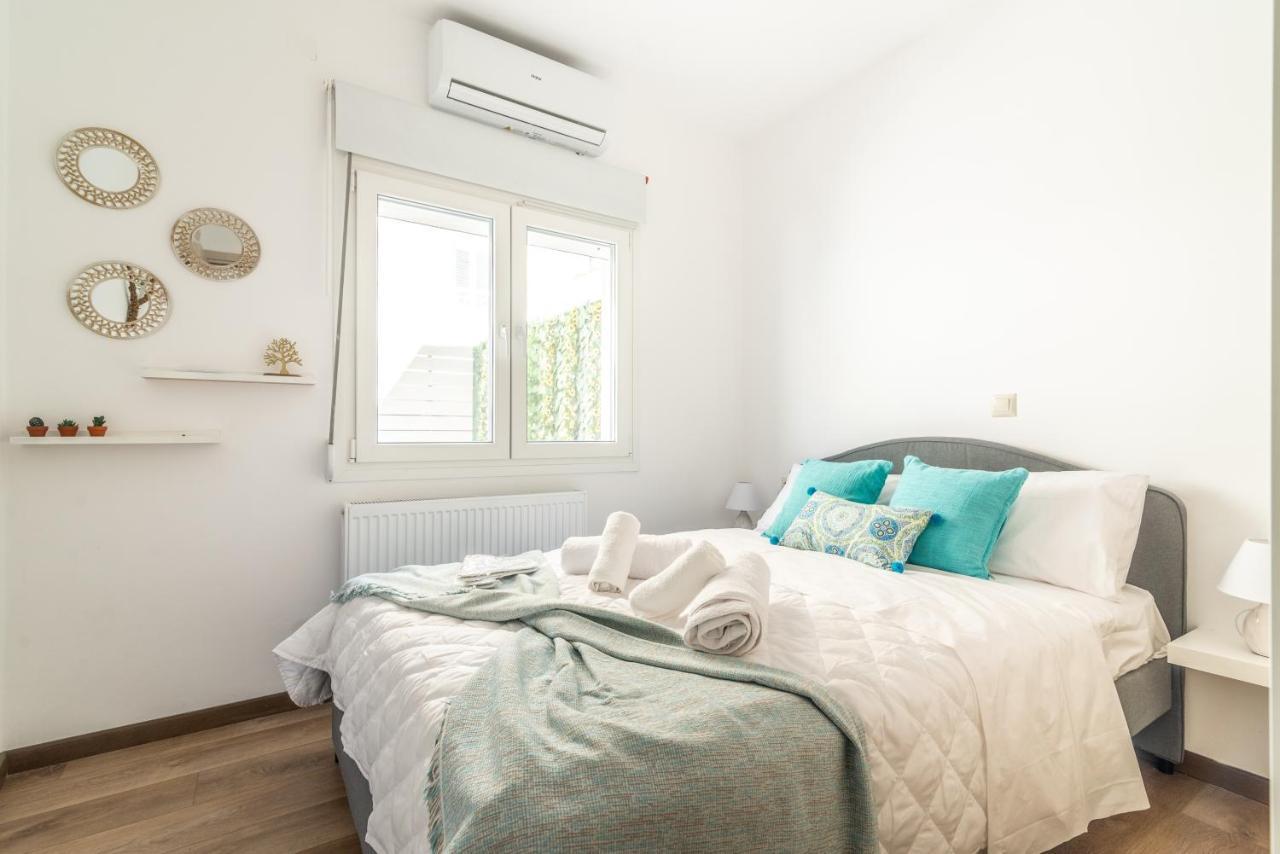 Sophia'S Comfortable Home With A Private Backyard Gazi Екстер'єр фото