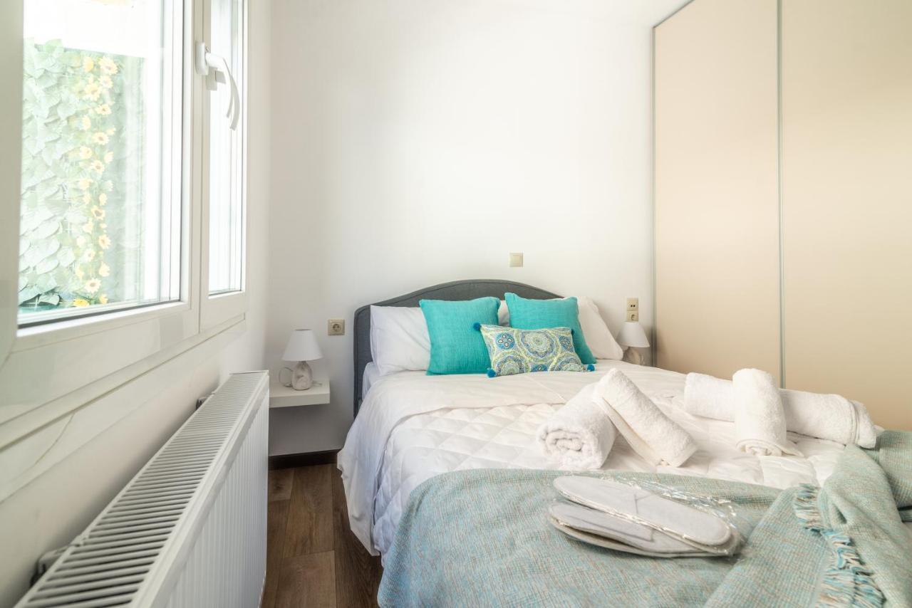 Sophia'S Comfortable Home With A Private Backyard Gazi Екстер'єр фото